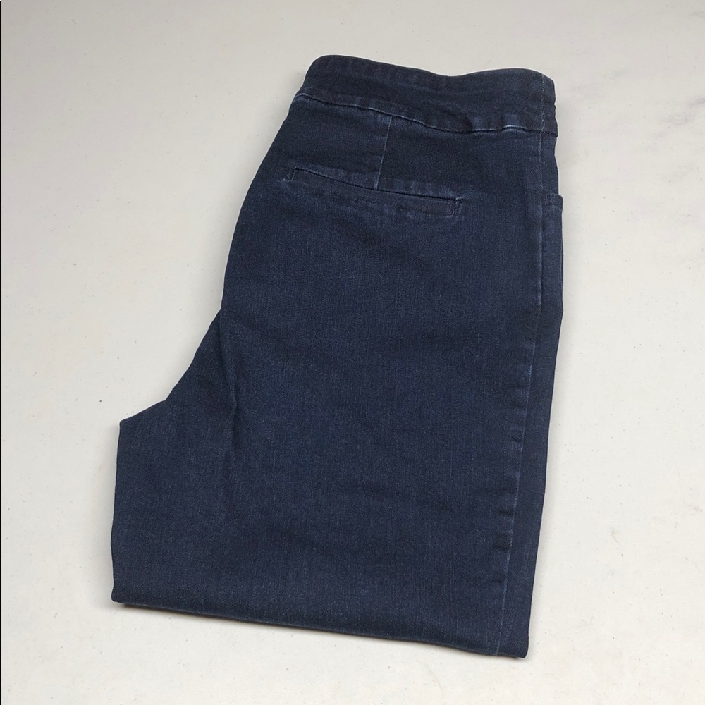 LIKE NEW R JEANS THE ORIGINAL COMFORT HIGH-RISE CAPRIS 30x21 ⭐️